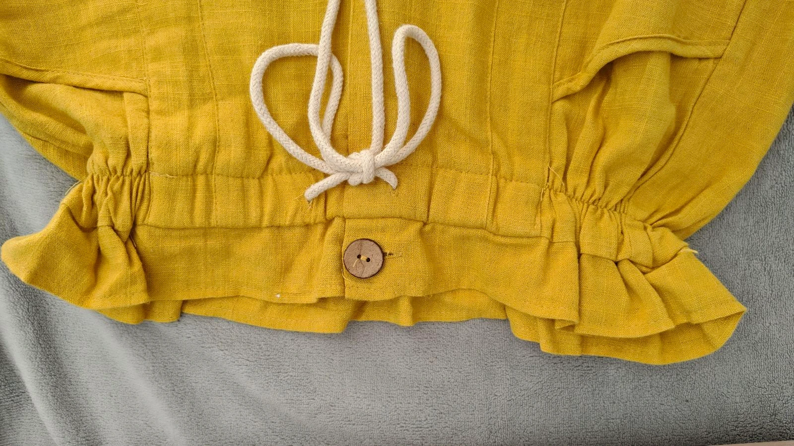 Short amarillo mostaza con cintura elástica - 36/S - Bershka – photo 6